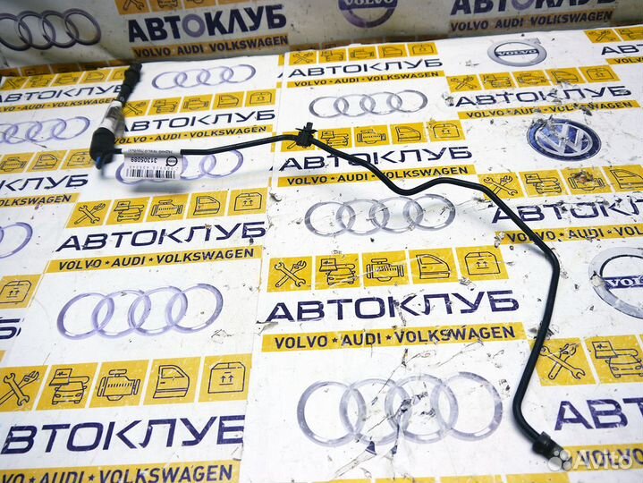 Шланг тормозной задний левый (трубка) Вольво XC70