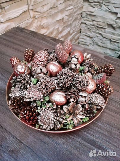 Интерьерная композиция из природных материалов