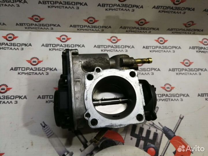 Заслонка дроссельная Vw Golf 4 06A133064J