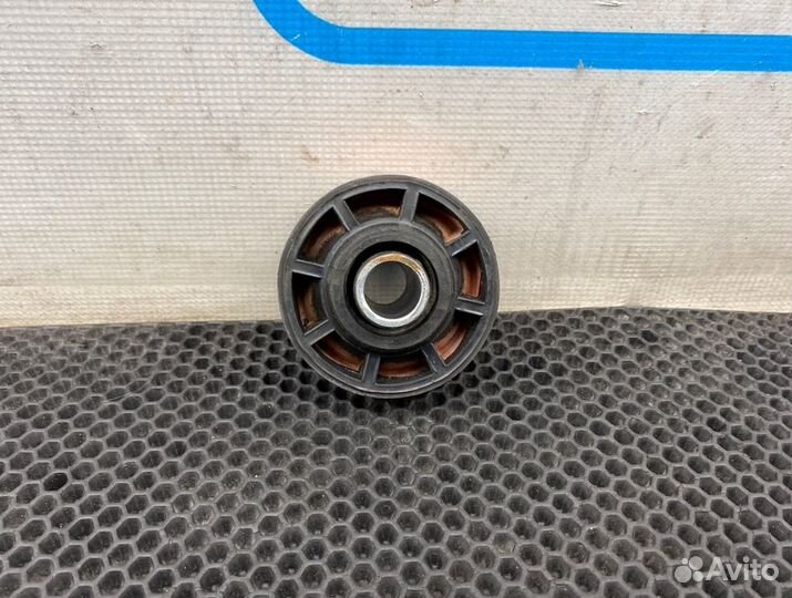 Подушка кузова Land Rover Discovery L319 406PN 4.0