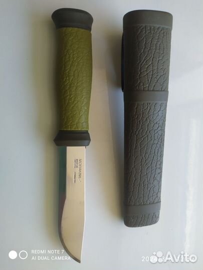 Нож morakniv2000
