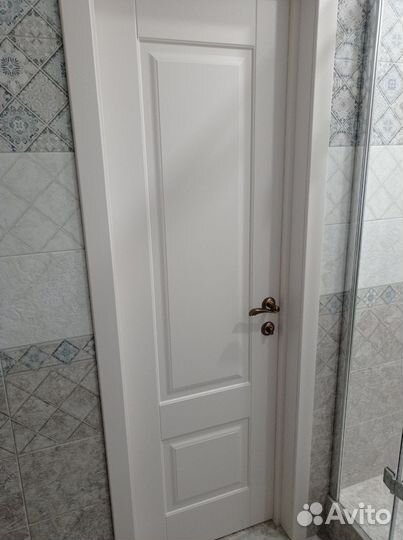 Дверь межкомнатная белая