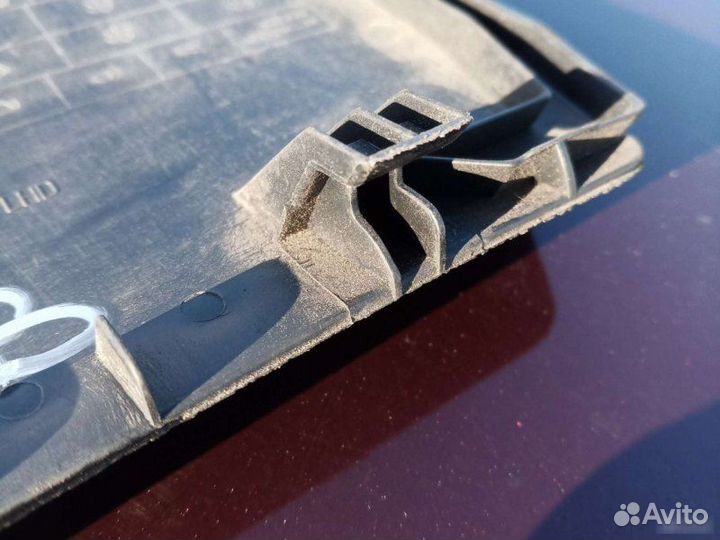 Крышка блока предохранителей Opel Vectra B 2001