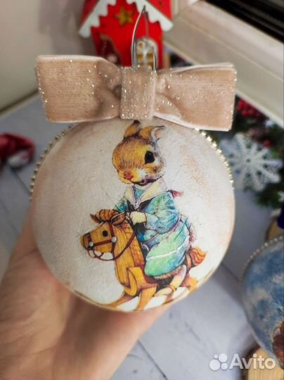 Елочные шары