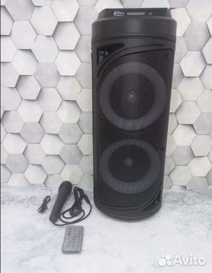 Блютуз колонка беспроводная Bluetooth с микрофоном