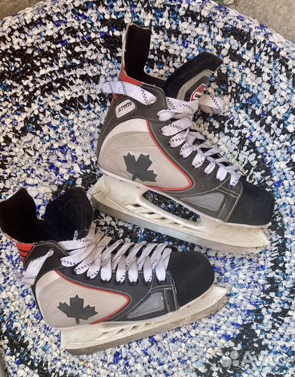 Коньки 41 и 42 размер