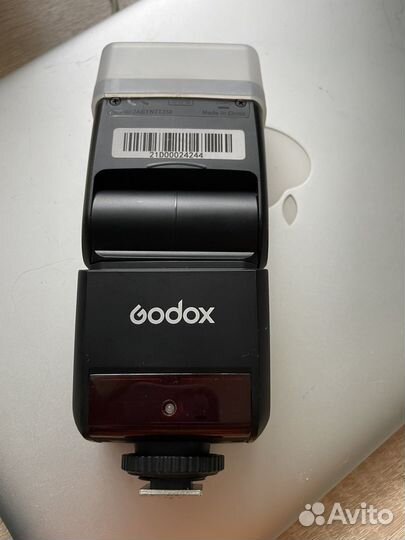 Вспышка Godox TT350