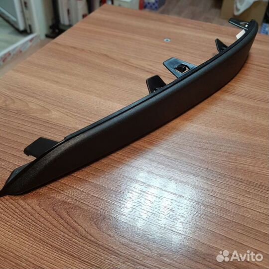 Ресничка левая Opel Astra H дорестайл