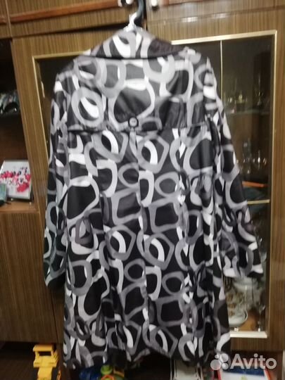 Плащ женский