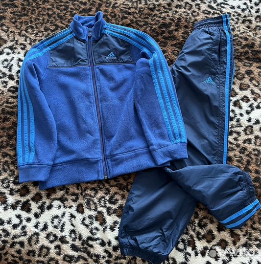 Спортивный костюм adidas для мальчика 128