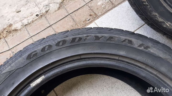Goodyear Eagle Sport 215/55 R17 94V