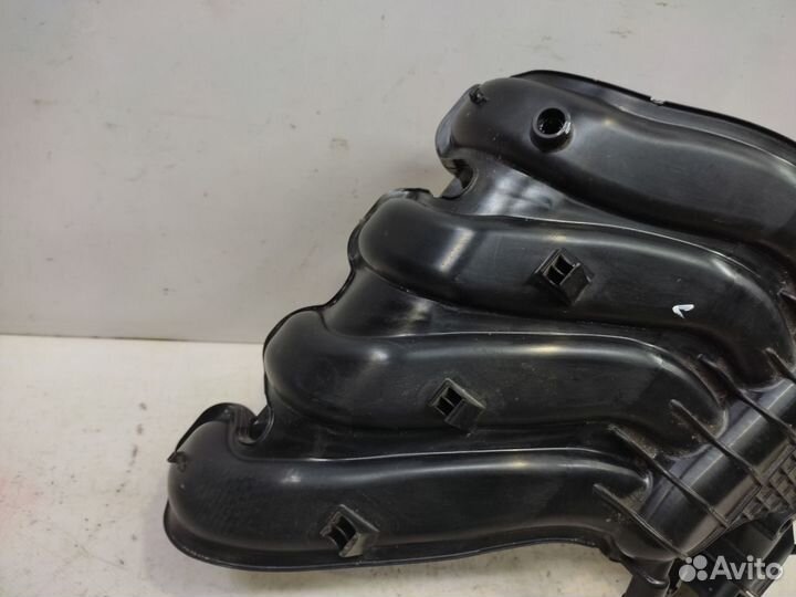 Коллектор впускной Renault Duster 2010