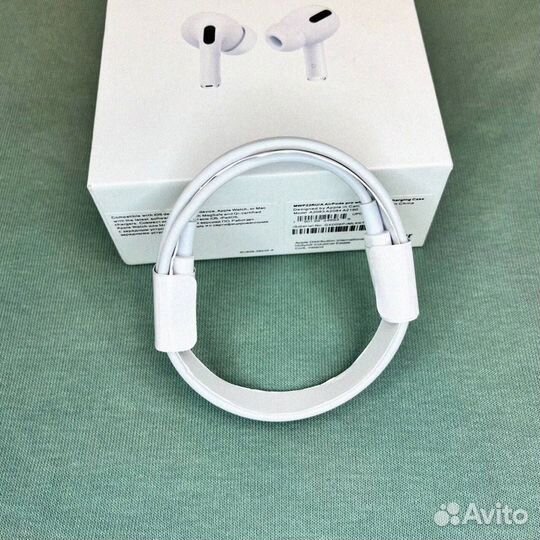 AirPods Pro 2: Звук, который окрыляет