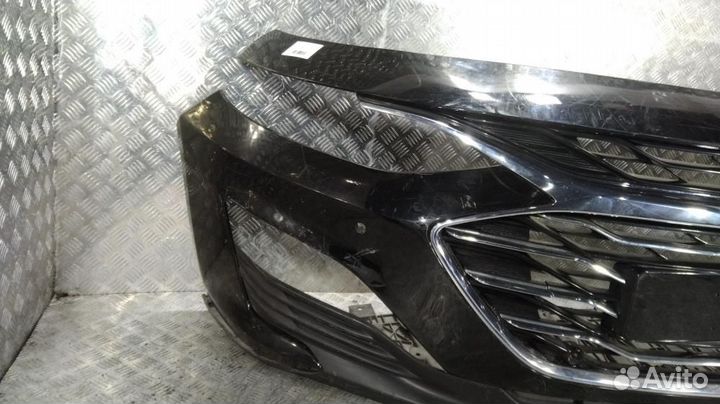 Бампер Chevrolet Malibu (2015-2021)