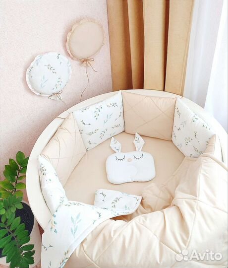 Бортики в детскую кроватку. Новый комплект