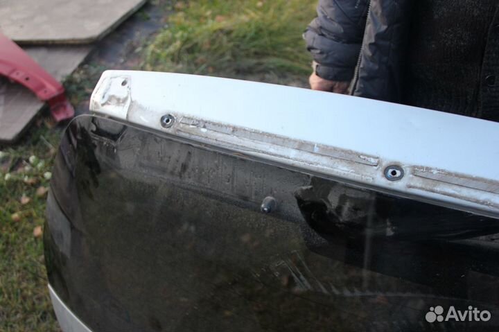 Задняя дверь Honda fit