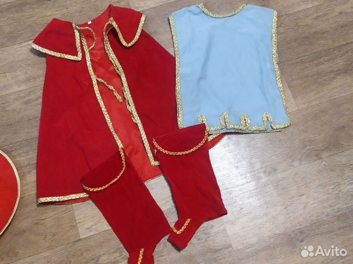 Костюм мушкетёра