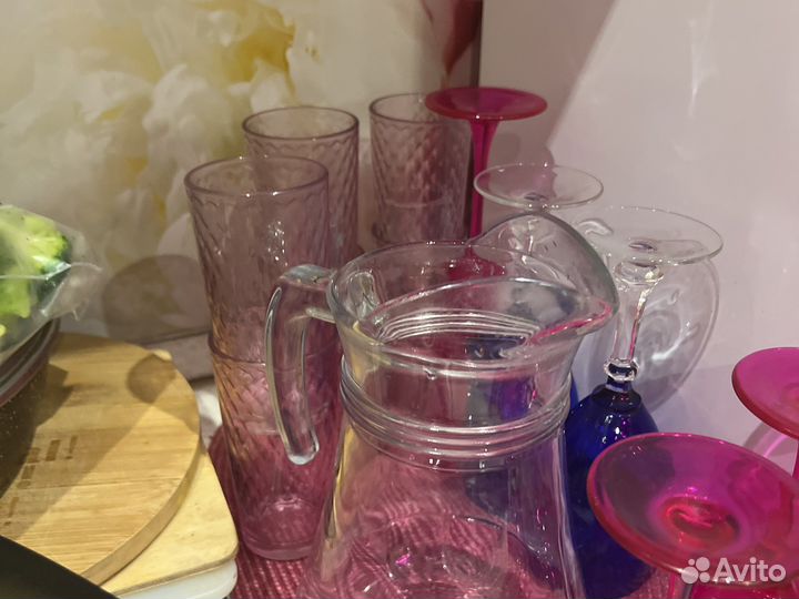 Кружки, бокалы, стаканы