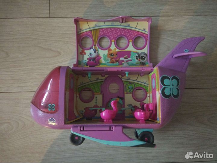 Самолет Littlest Pet Shop