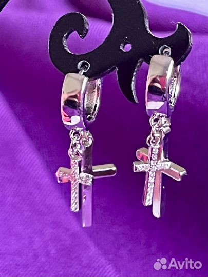 Серьги с крестиками