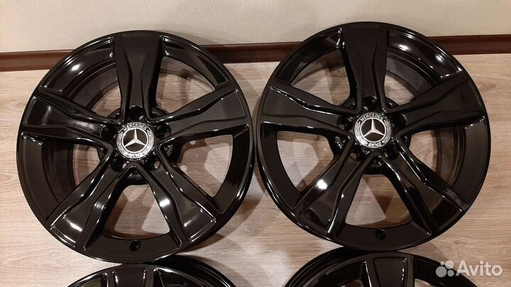 Оригинальные диски Mercedes C 205 R17 Чехия