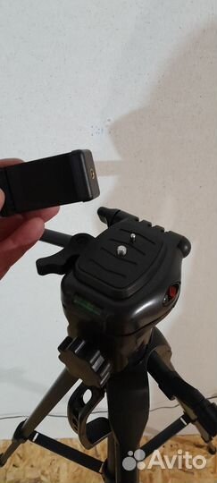 Штатив для видеокамеры и телефона