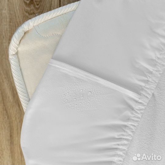 Наматрасник непромокаемый с бортом