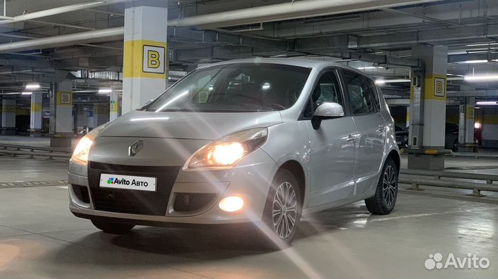 Renault Scenic 1.6 МТ, 2010, 252 000 км