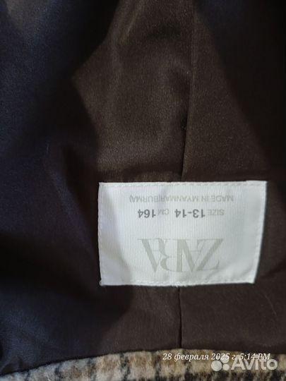 Весеннее женское полупальто