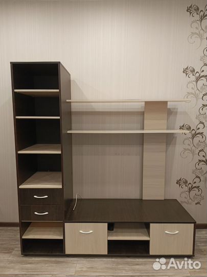 Тумба под телевизор