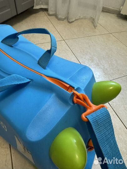 Детский чемодан trunki синий