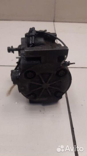 Компрессор кондиционера Mitsubishi Lancer