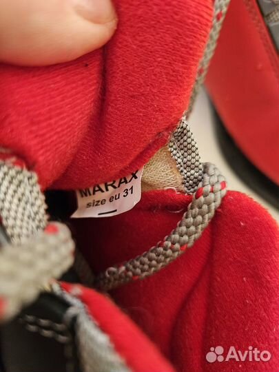 Лыжные ботинки р. 31,состояние идеальное