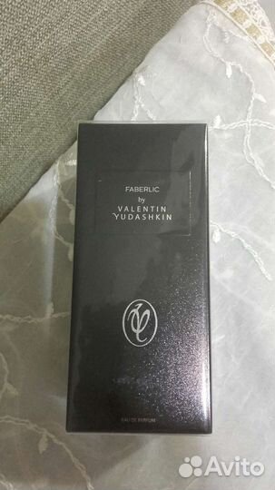 Парфюмерная вода мужская Валентин Юдашкин