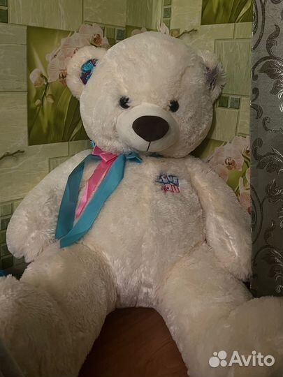 Плюшевый медведь