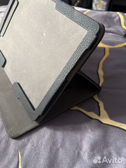 Чехол на планшет