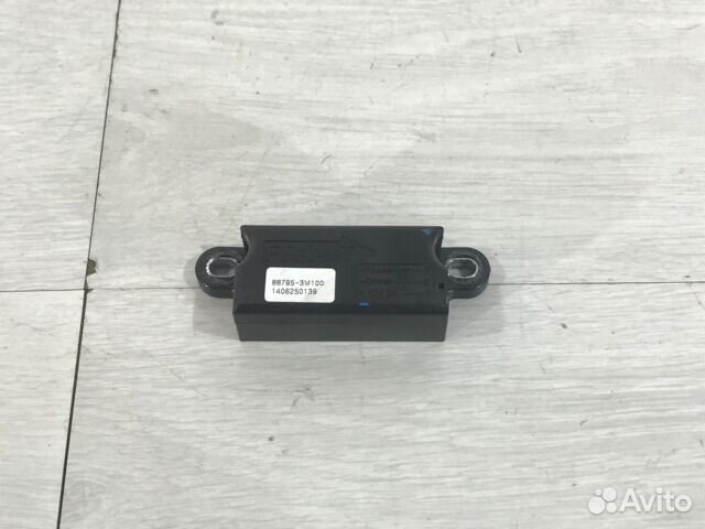 Датчик положения подголовника KIA quoris 3.8 ат