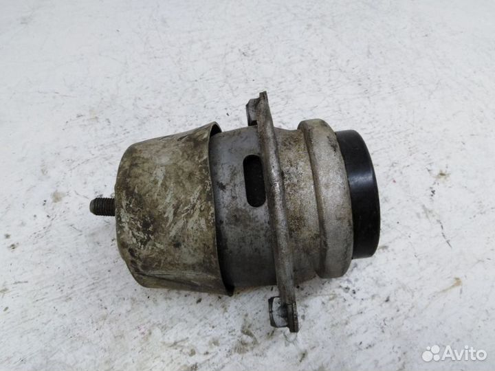 Подушка двигателя 94837504901