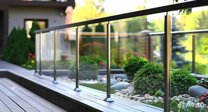 Стеклянные ограждения лестниц