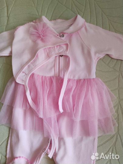 Комплект на выписку для девочки лето