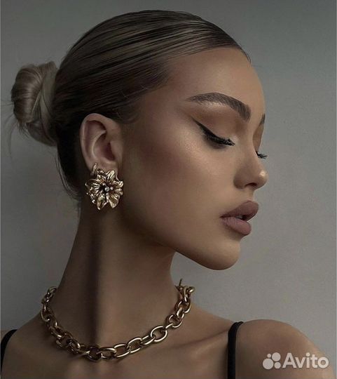 Макияж и прическа