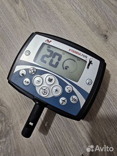 Металлоискатель Minelab X-Terra 705