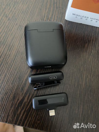 Беспроводной петличный микрофон iPhone