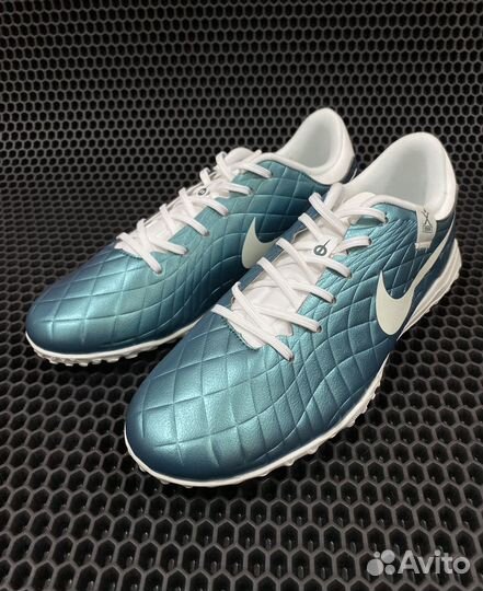 Сороконожки Nike Tiempo Legend 10