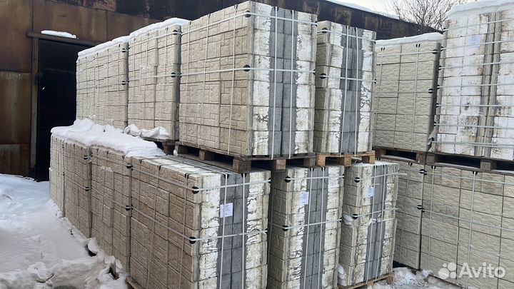 Блок строительный с утеплением