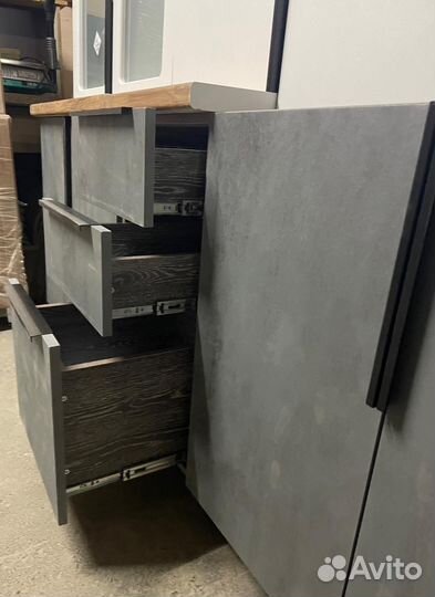 Кухня в наличии от производителя 2 м Вулкано