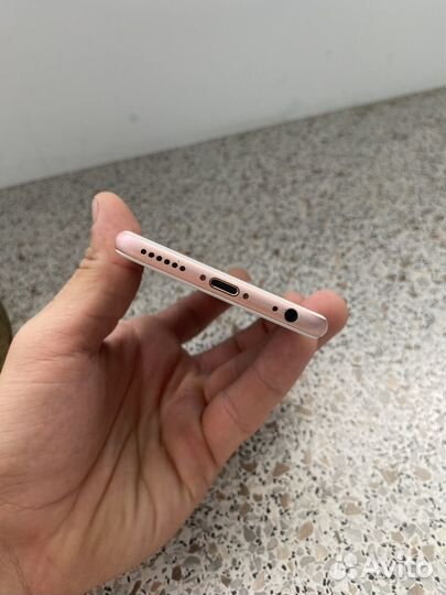 Телефон iPhone 6s 32Gb