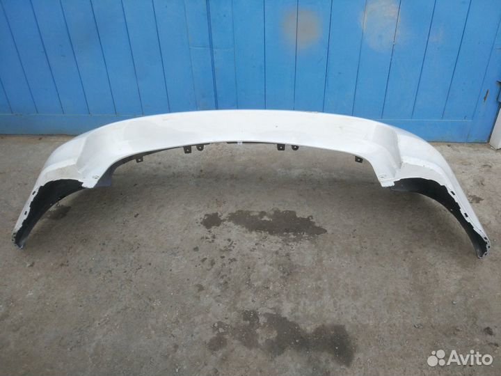 Задний бампер Nissan Terrano (d10)