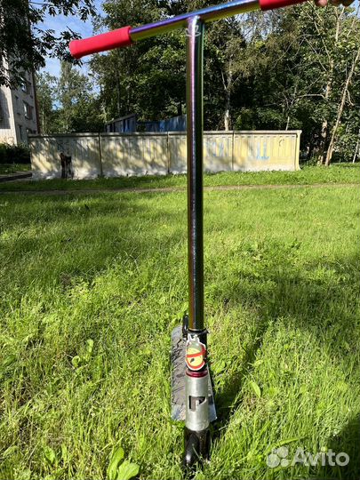 Трюковой самокат (кастом)