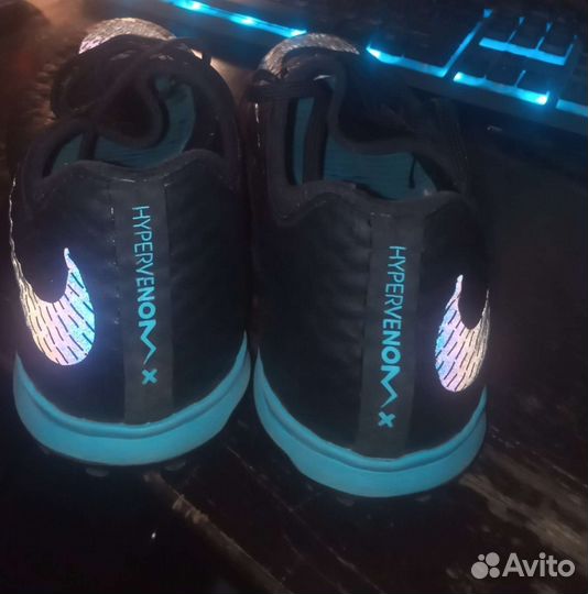 Футбольные бутсы 42-43 размер